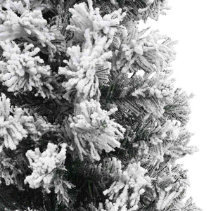 Schlanker, beschneiter Weihnachtsbaum, 210 cm