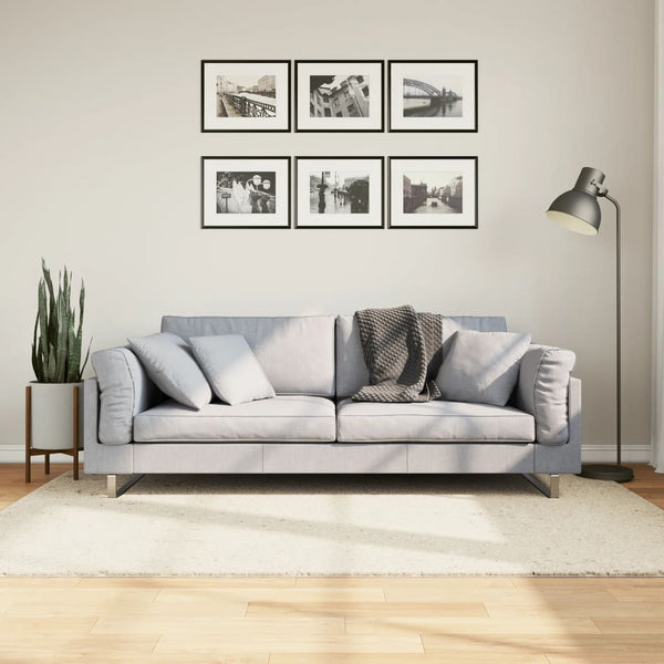 Beiger Kurzflor Teppich 140x200 cm