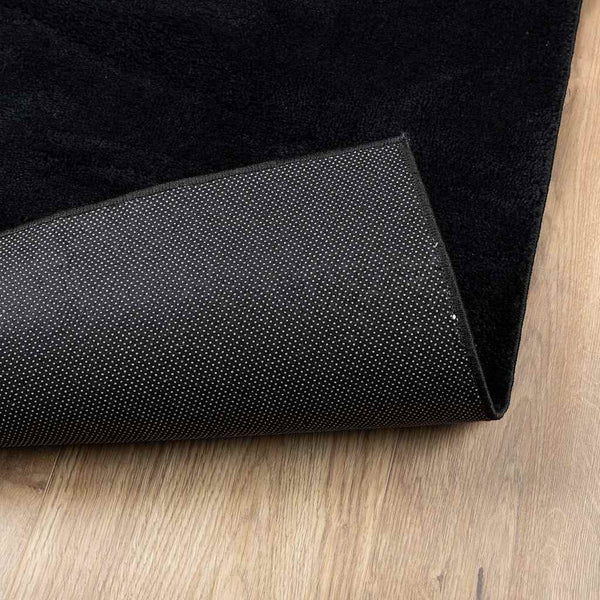 Schwarzer Kurzflor Teppich 240x340 cm