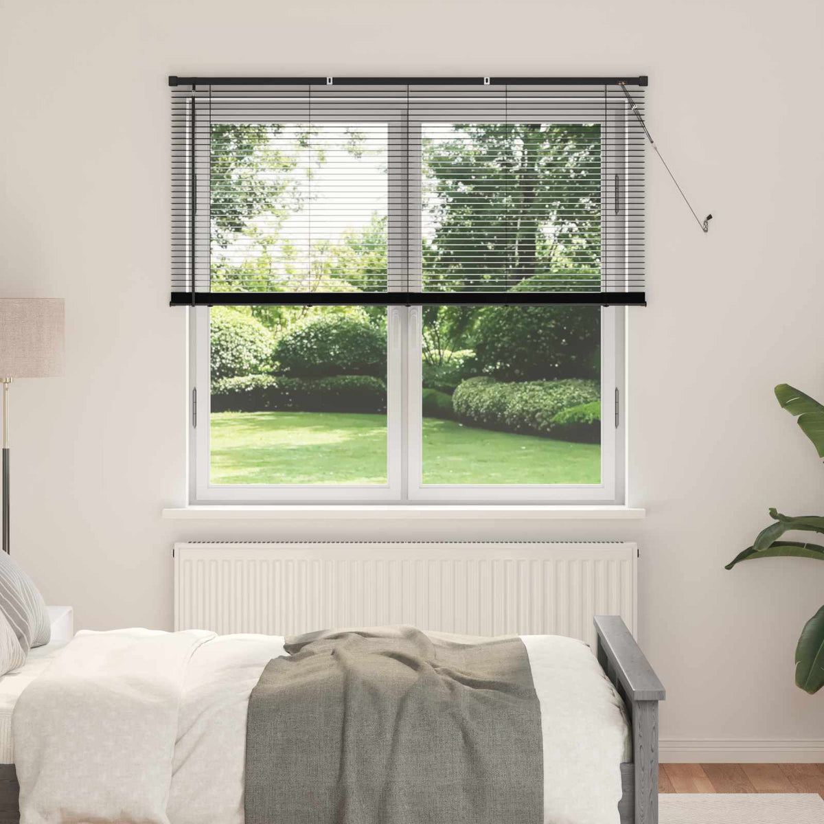 vidaXL Venetian Blind Black 150 x 140 cm PVC